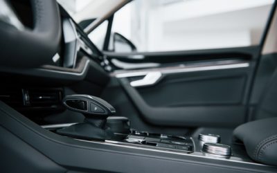 Jak dbać o wnętrze samochodu – poznaj detailing wnętrza!